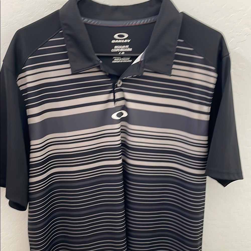 Oakley Men's Black Striped Shirt
